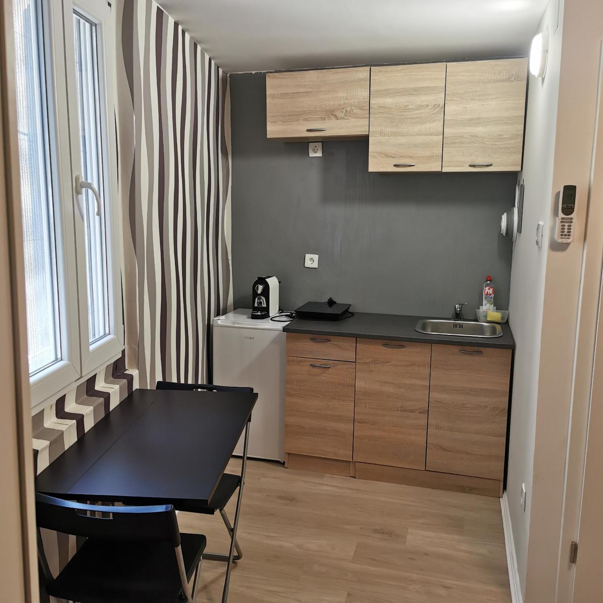 Apartma Jelena Apartment โคเปร์ ภายนอก รูปภาพ