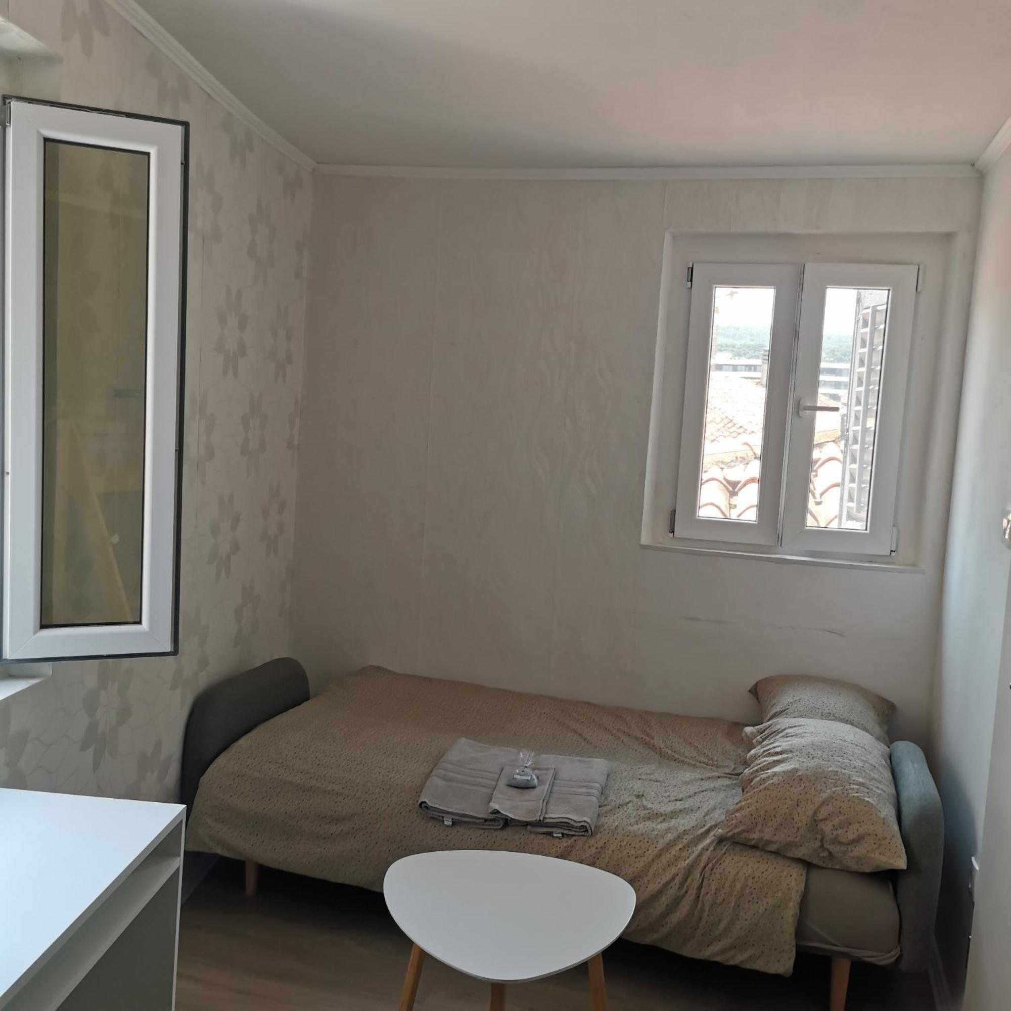 Apartma Jelena Apartment โคเปร์ ภายนอก รูปภาพ